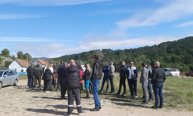 Оштећени по основу неисплаћених отпремнина, нерешеног стамбеног питања: Радници никшићких Рудника боксита запретили протестима